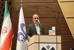 أدب المقاومة هو المحور الرئيسي للخطوة الثانية من الثورة